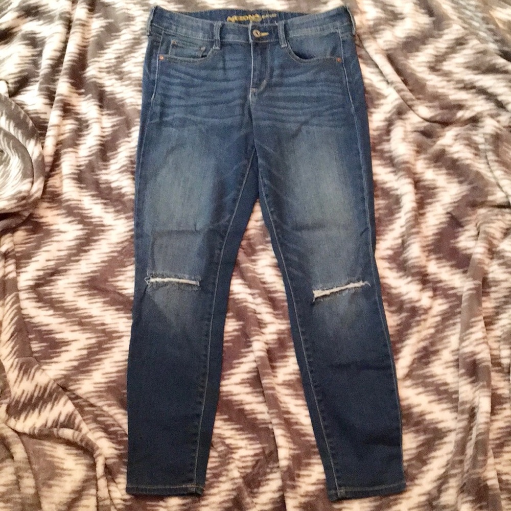 Arizona distressed jeans